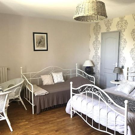 Chez Nicole Et Michel Bed & Breakfast Monlezun Екстериор снимка